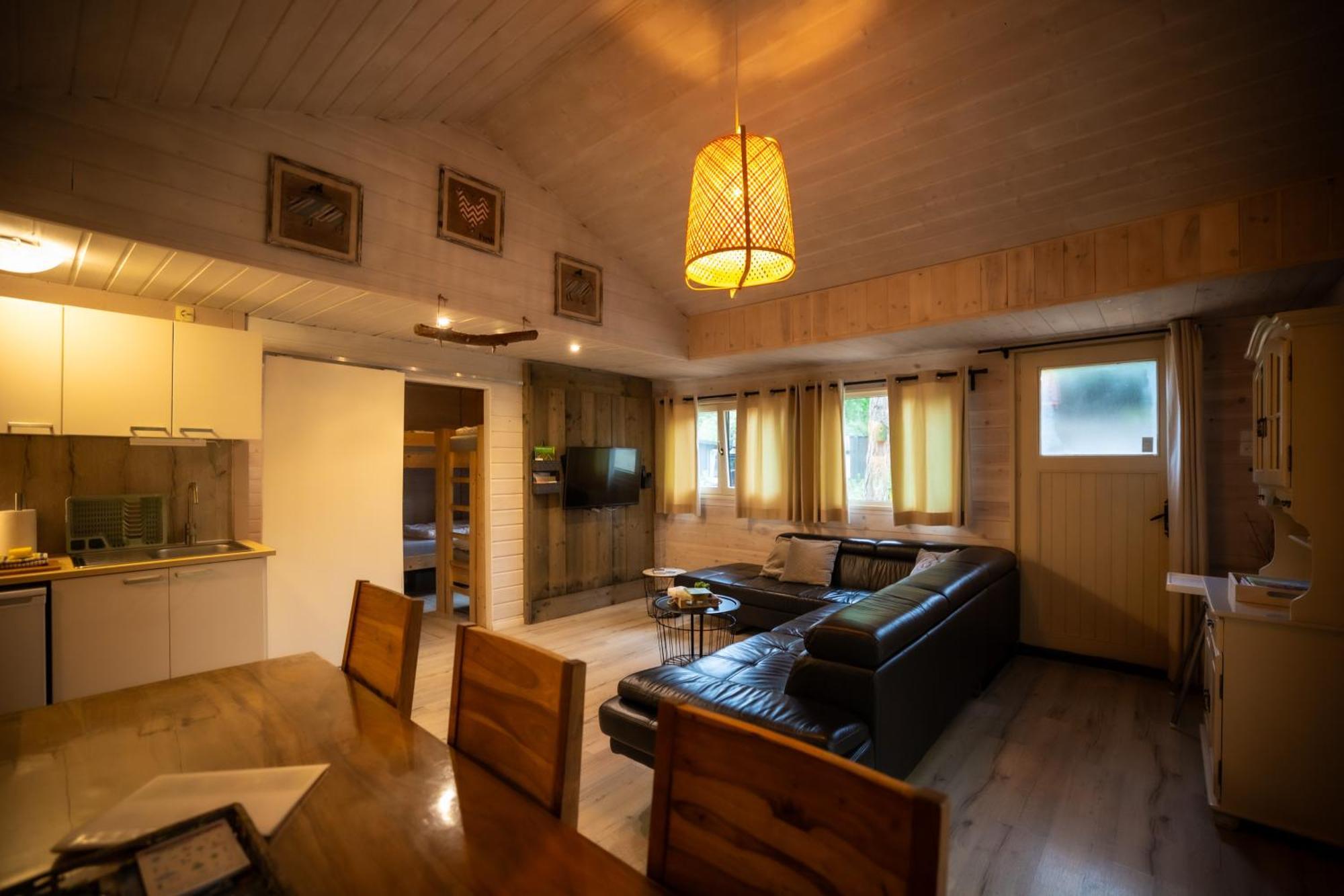 Chalet De Bosuil Zutendaal Zewnętrze zdjęcie