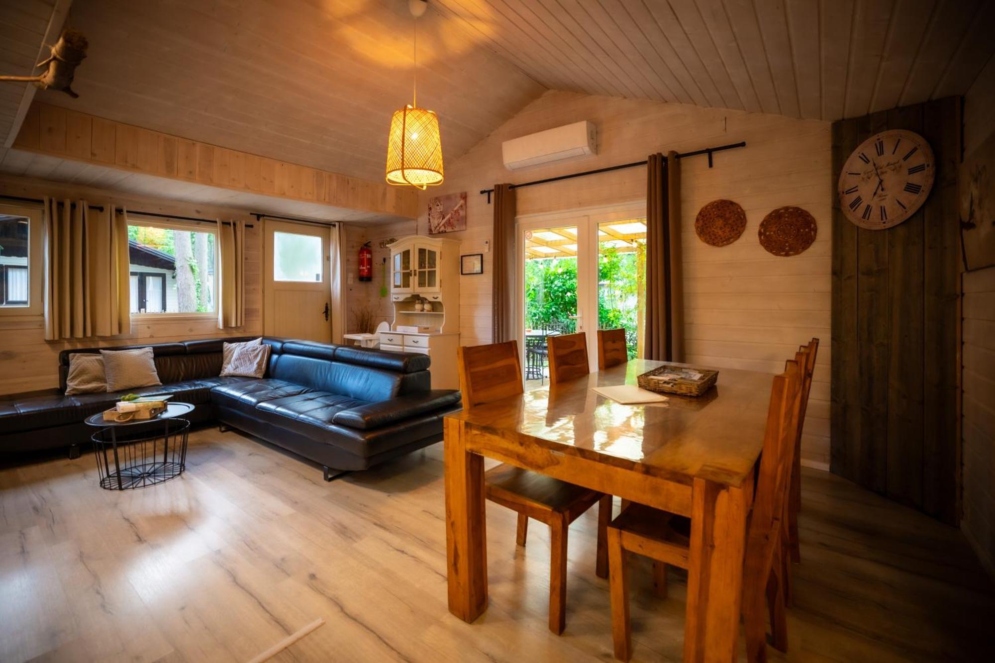 Chalet De Bosuil Zutendaal Zewnętrze zdjęcie